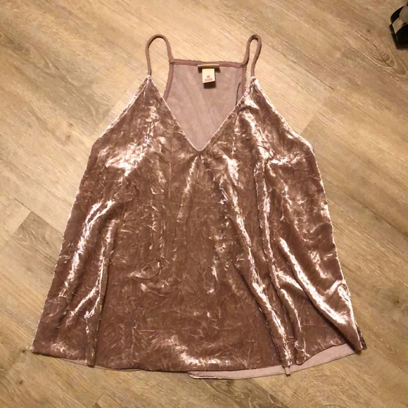 Mossimo Supply Co. Tops - Missimo Blush Pink Velvet Vneck tank top